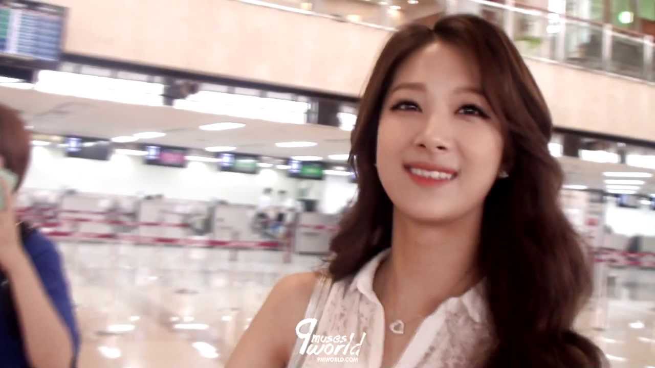 130705 김포공항 출국하는 경리 막내 동생 민하 직캠