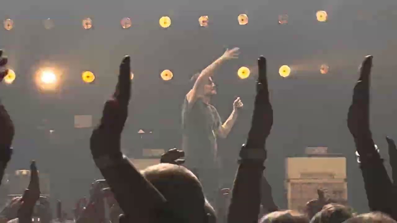 Kane live in Ahoy 18-10-2025: Catwalk Criminal /Rain Down On Me