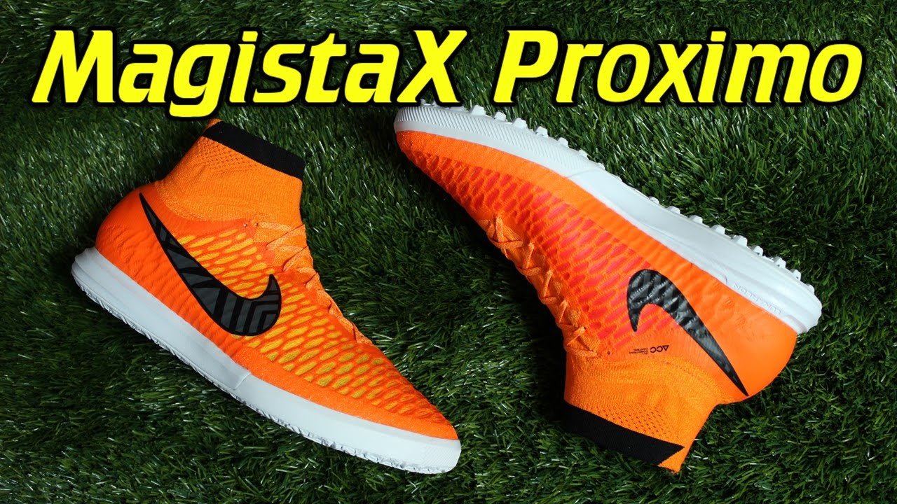 Nike MagistaX Proximo Indoor & Turf Total Orange - Review + On Feet