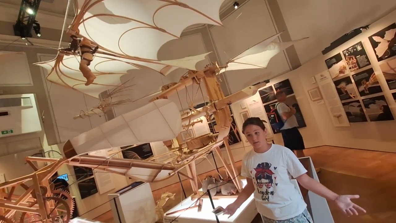 Museum Leonardo Da Vinci First Video(Milano)