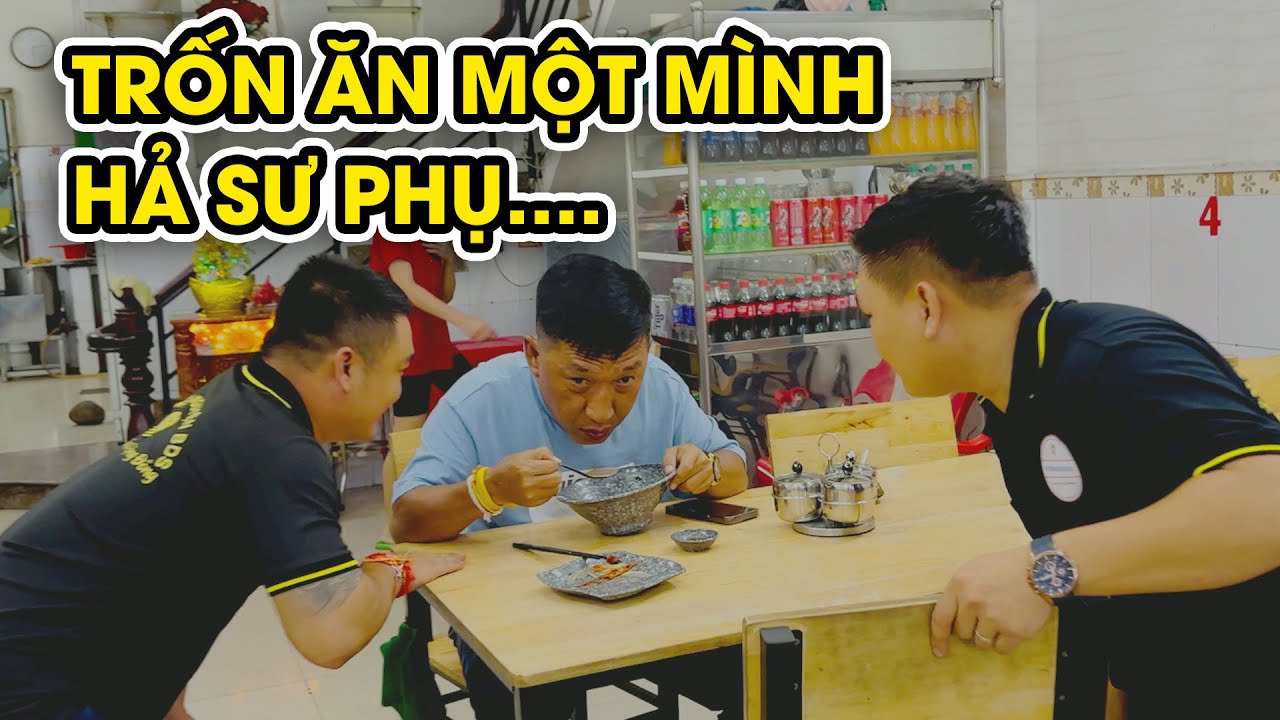 Bắt tại trận ông 8 lựu đạn trốn đám báo đệ tử đi ăn một mình