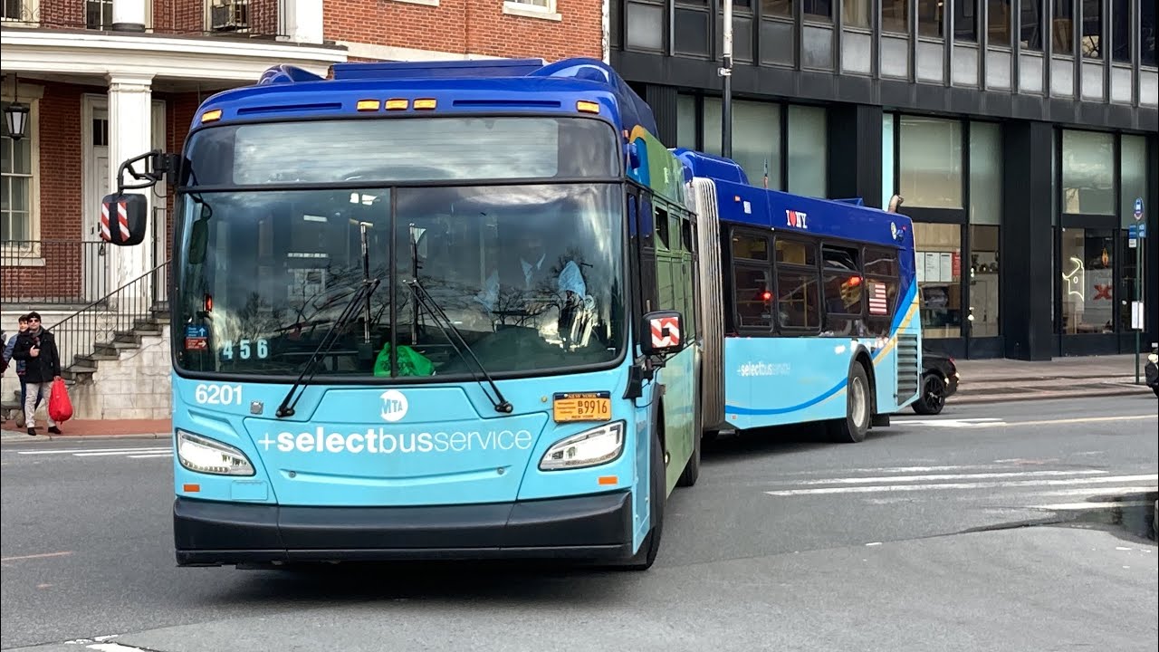 M15 M20 M55 & Express Bus Action At South ferry terminal￼