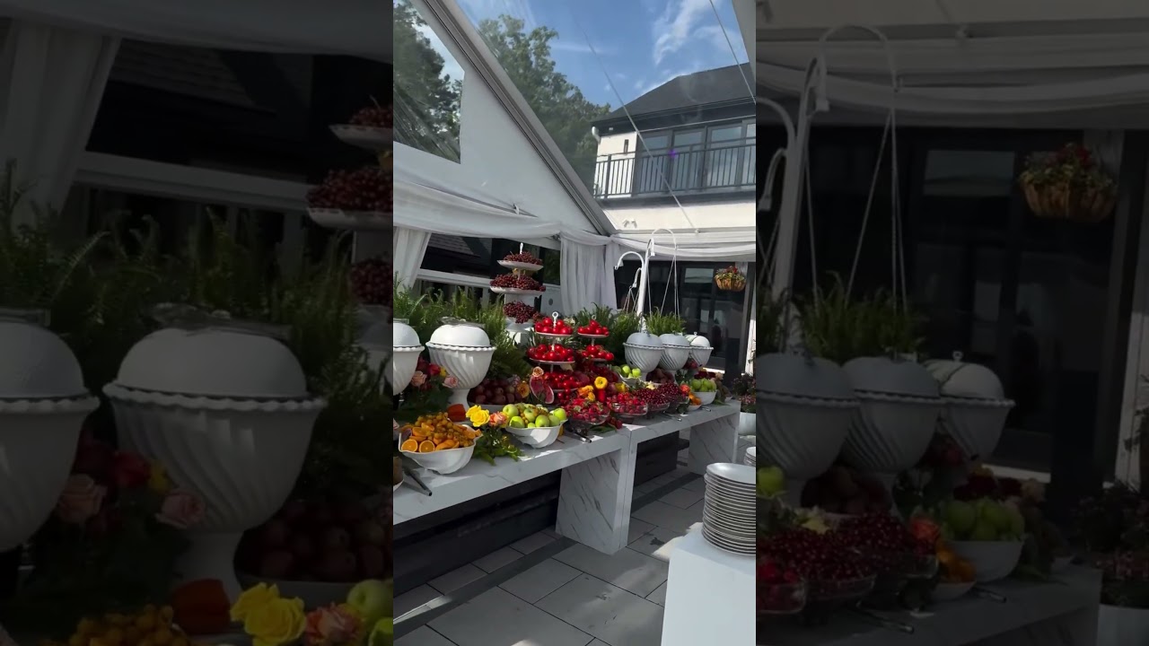 An unforgettable wedding with an elegant catering setup