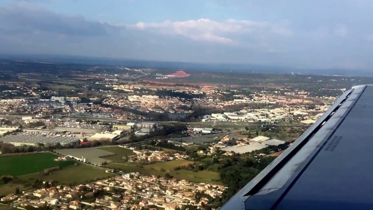 Landing in Marseille, France. (MRS) Vueling flight from Rome Fiumicino (FCO) 03/18/16
