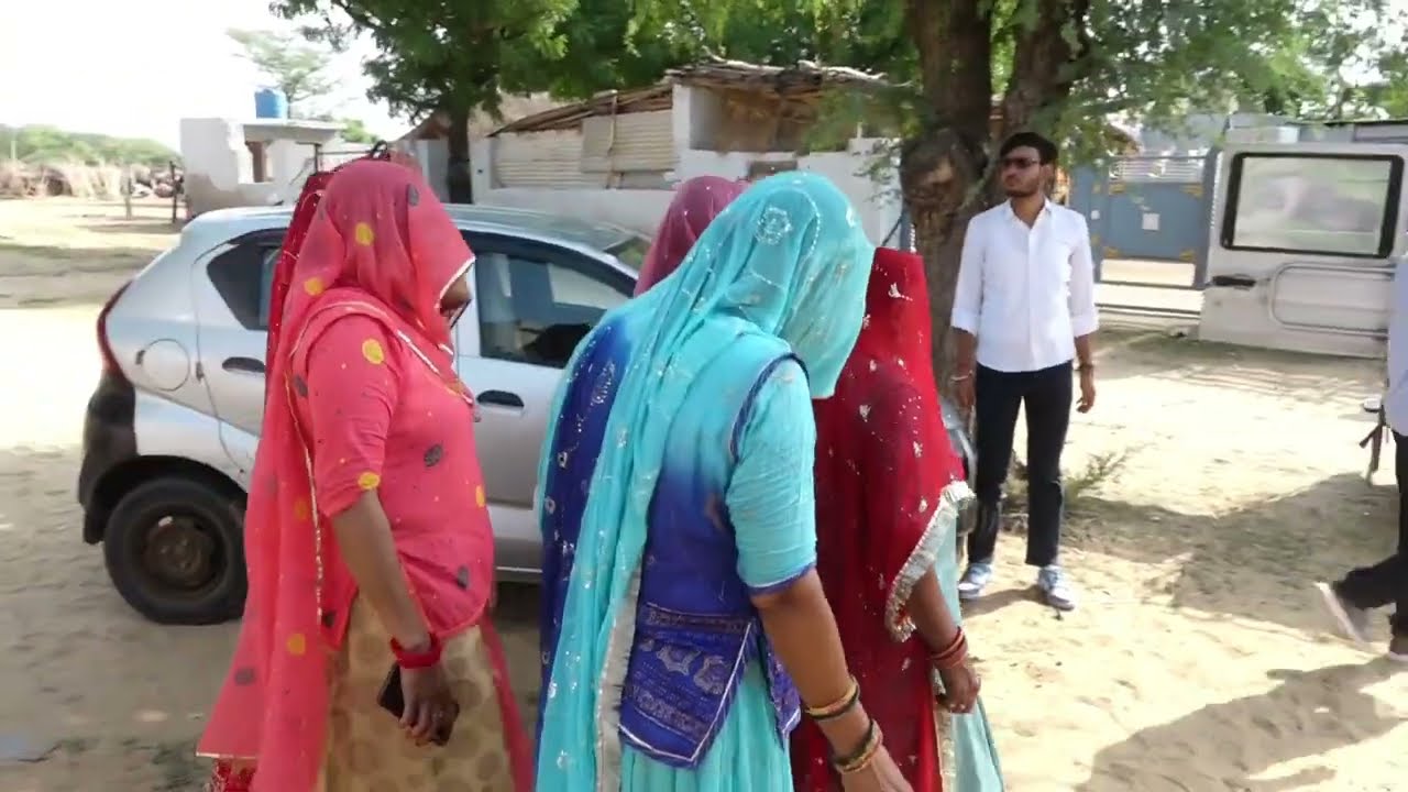 भला घरां की  घर-नार। ( आपां झुंझार जी के चालां जी भरतार ) राजस्थानी मारवाड़ी गीत 36