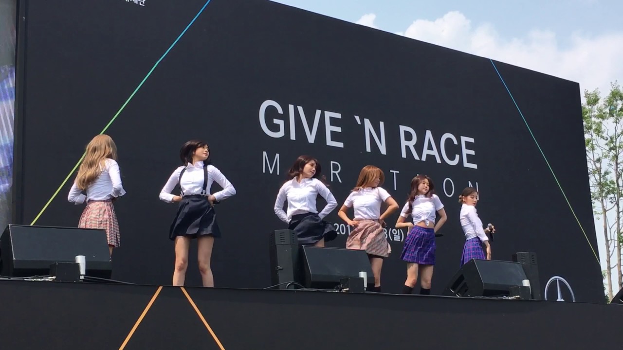 [FANCAM/직캠] 170528 Apink 에이핑크 - Give N Race Mercedes Benz Event- Only One