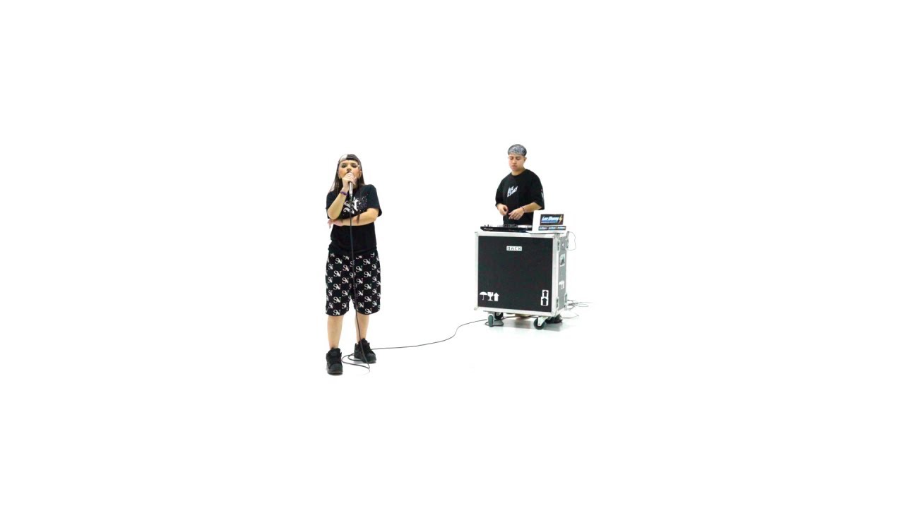 Luz Eluney - No Me Vuelvas A Llamar (YouTube Music Session en Huella Studios)