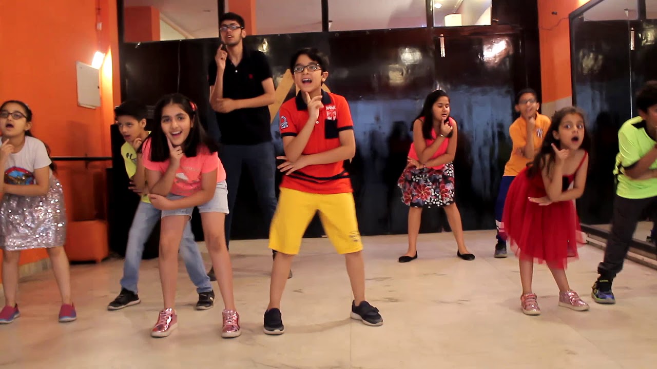 Mumbai Dilli Di Kudiyaan | Dance Choreography | ADDICTIVE RHYTHM | Choreographed by Shrishti Kanoji