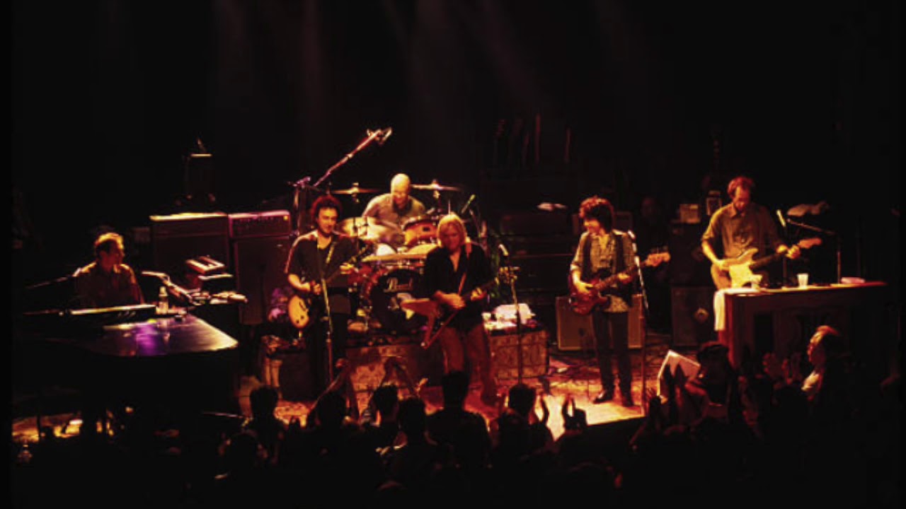 Tom Petty & HBs cover “The Letter” - live in NYC 1999 (soundboard audio only)