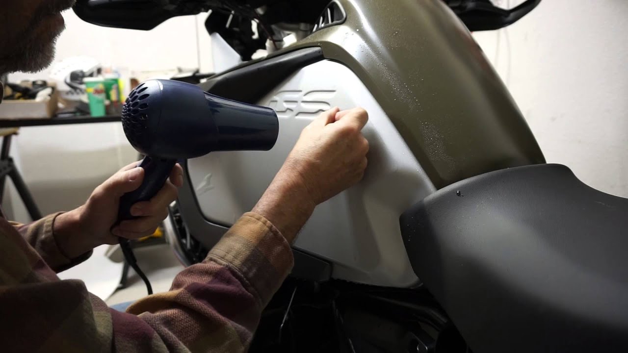 Signature Vinyl Custom Motorcycle look