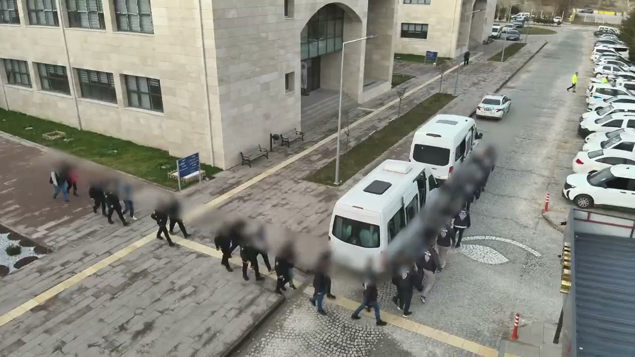 Sahte Tatil Rezervasyonu Dolandırıcıları Tutuklandı