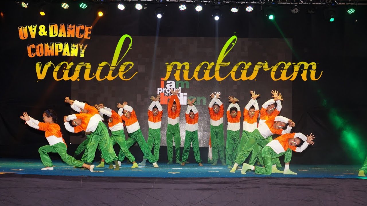 VANDE MATRAM - LATA MANGESHKAR SONG KID'S PERFORMANCE FLAG COLOR COMBINATION