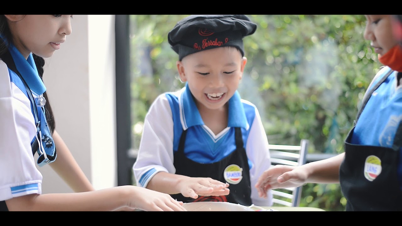 โรงเรียนเทศบาล ๘ (อนุบาลฝันที่เป็นจริง)  Tassaban 8 anubanfunteepenching School