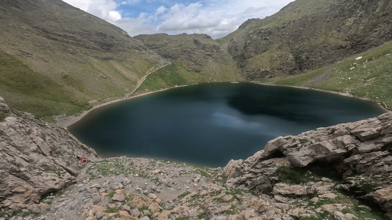 Pico e ibón de Bernatuara - Bujaruelo