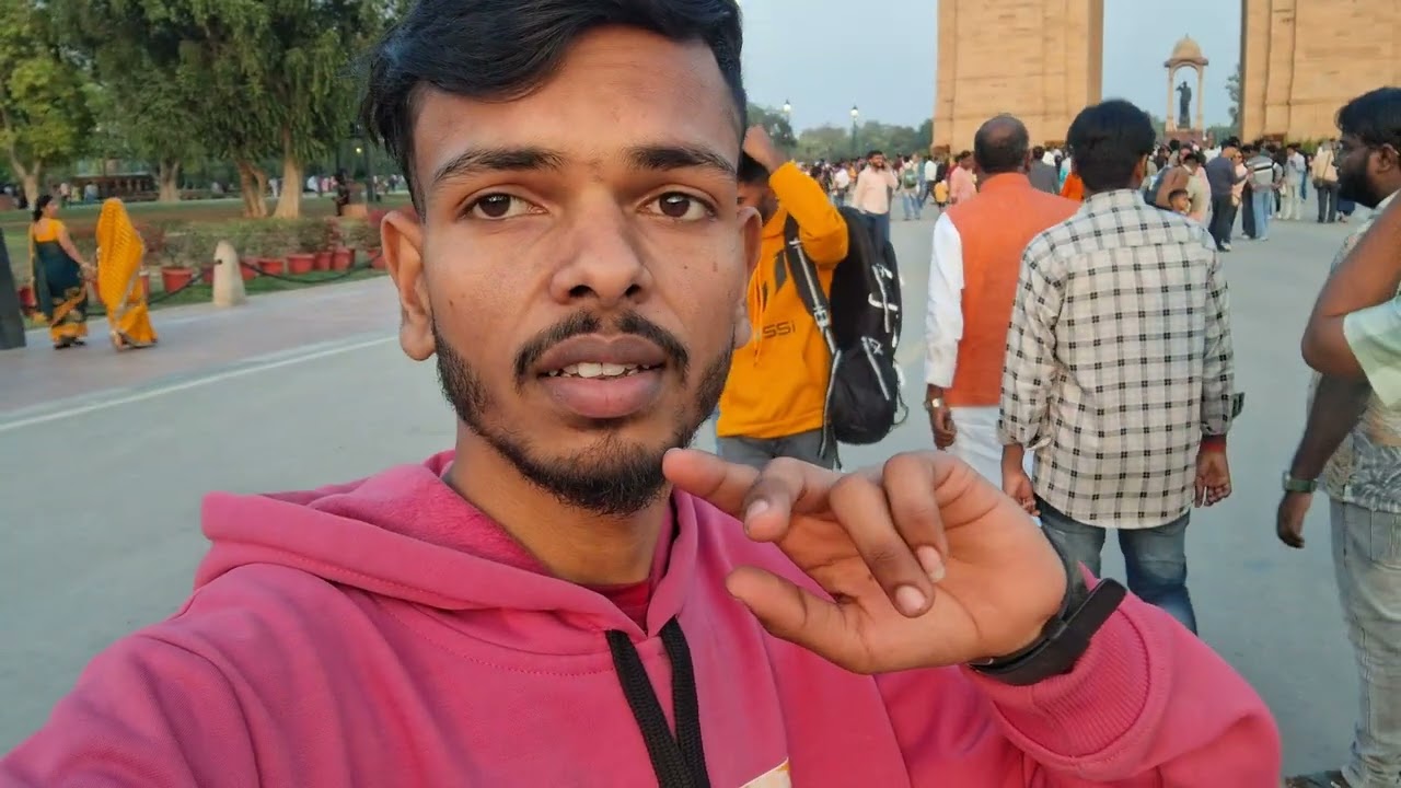 India Gate first day enjoy life