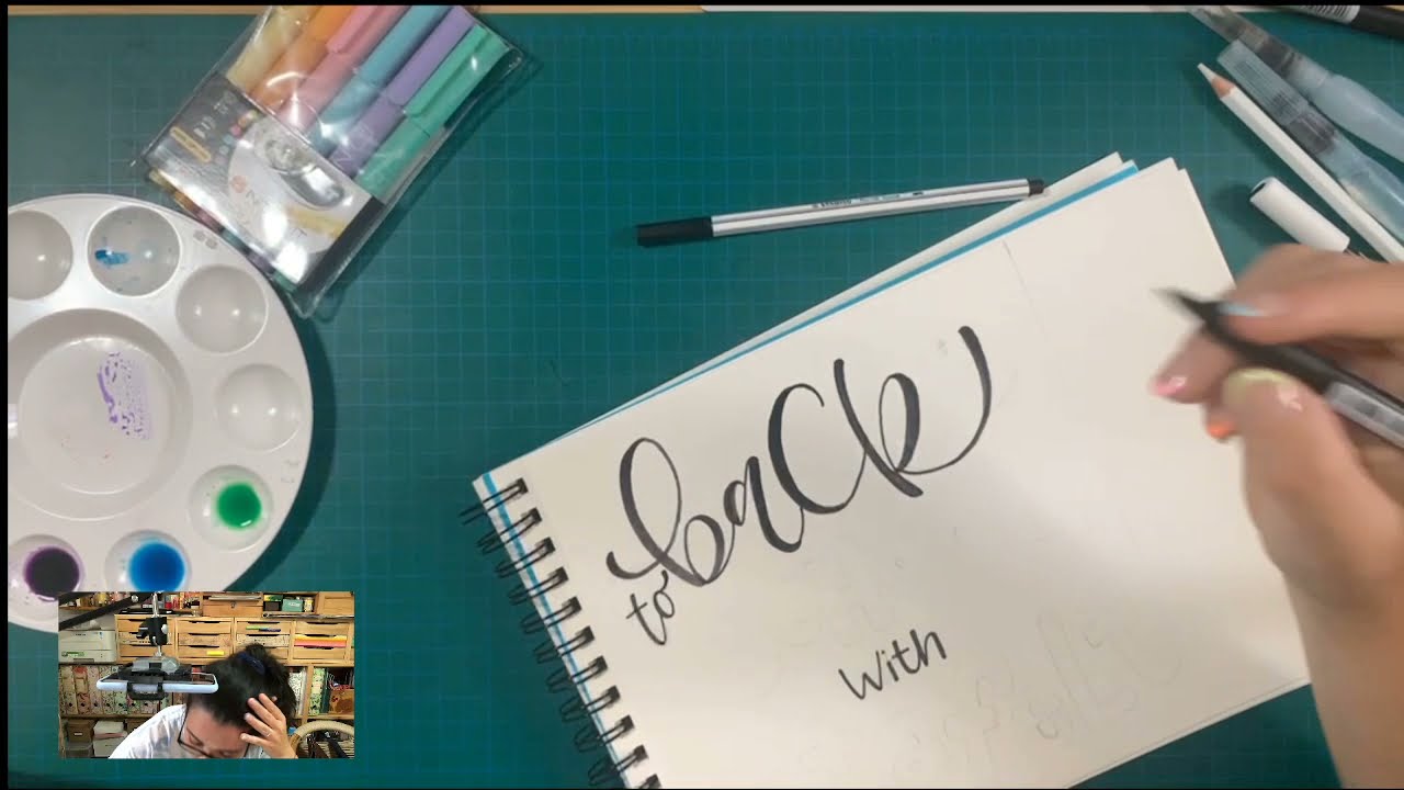 LETTERING: back to school con Etafelt