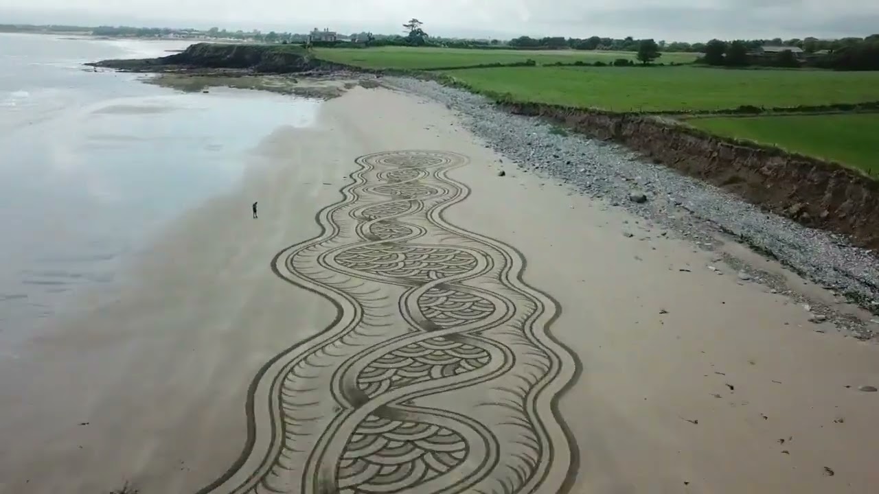 Land Art by artist Manu