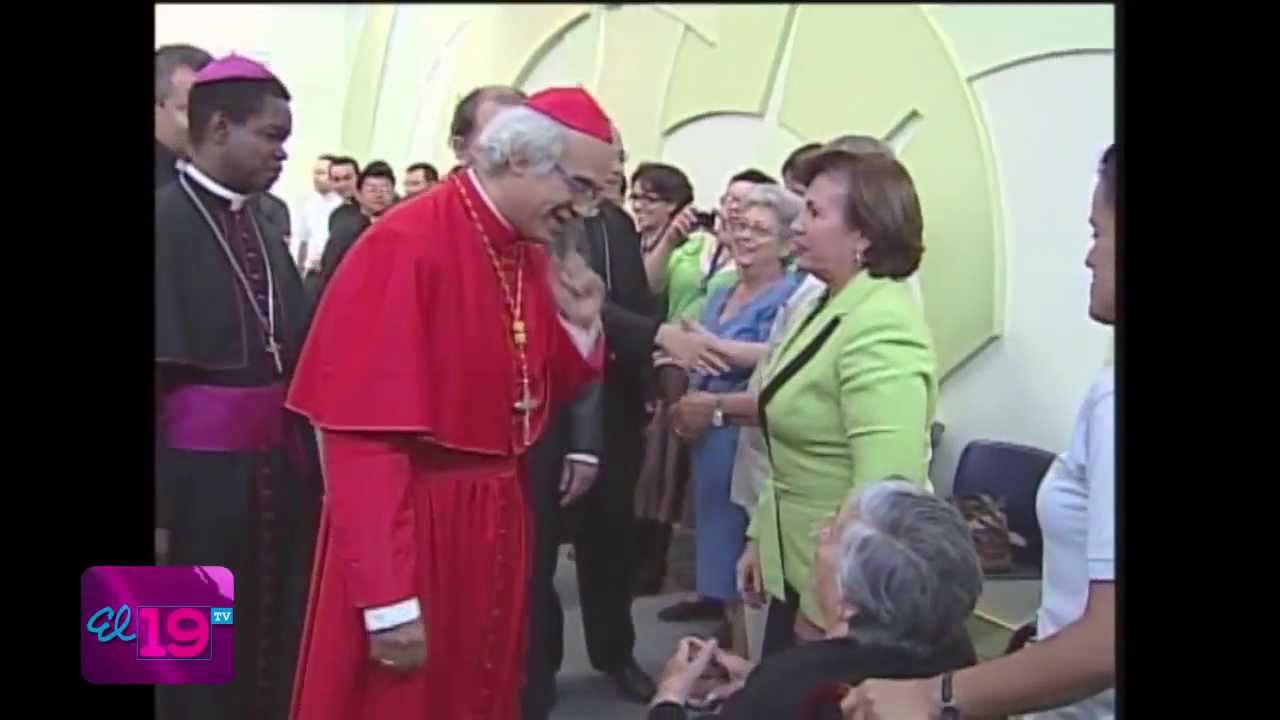 Cardenal Brenes es recibido por Daniel y Rosario