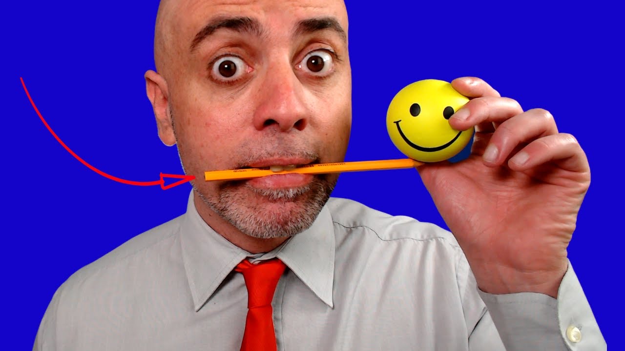 Scandire le parole  - Esercizio della Matita tra i denti (migliorare la voce)