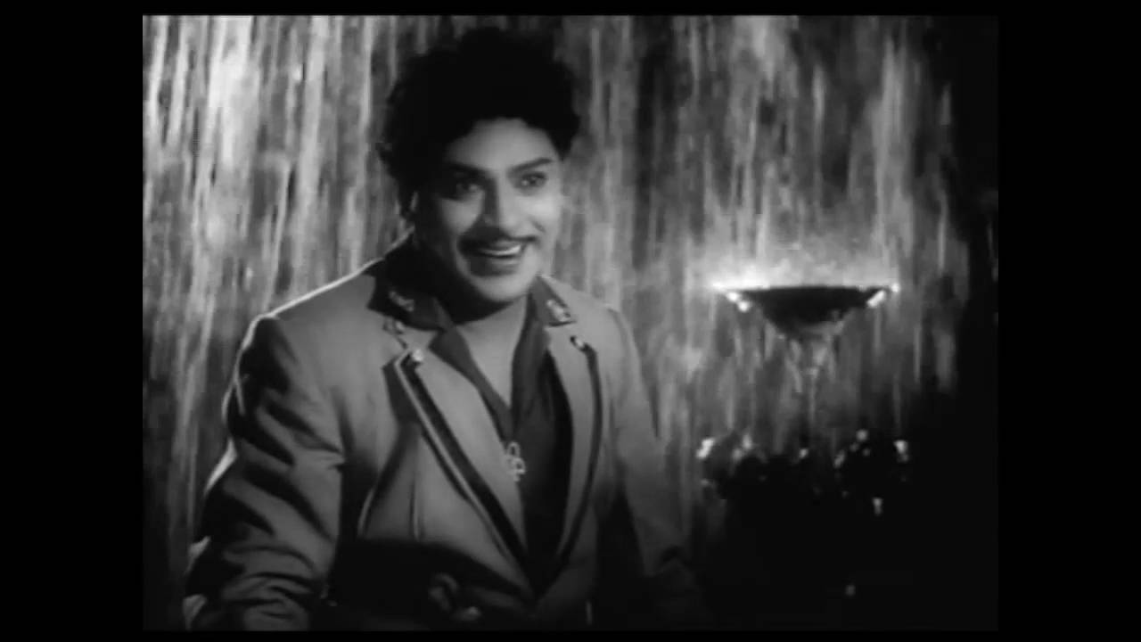 Chinna Chinna Kannanukku Song   Kattu Roja
