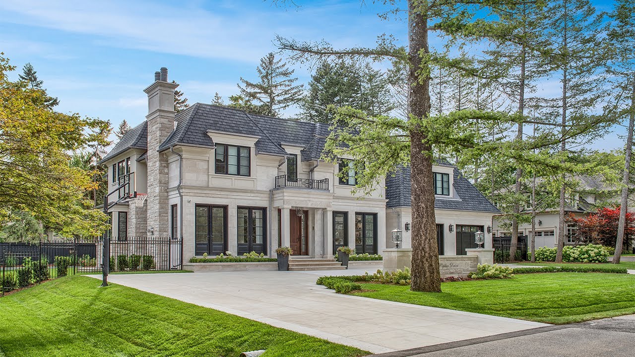 232 Poplar Drive, Oakville - Listed by the Goodale Miller Team