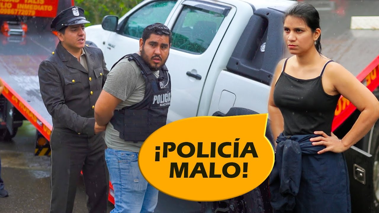 Agente hizo de menos a una mujer por manejar una gr&uacute;a.