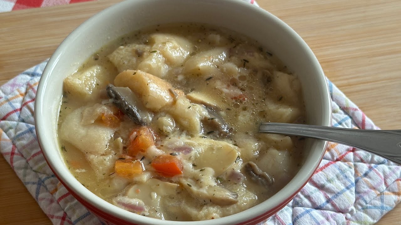 Brotsuppe mit Tomaten und Käse 🥖🍲 wärmt Leib und Seele 🍅🧀