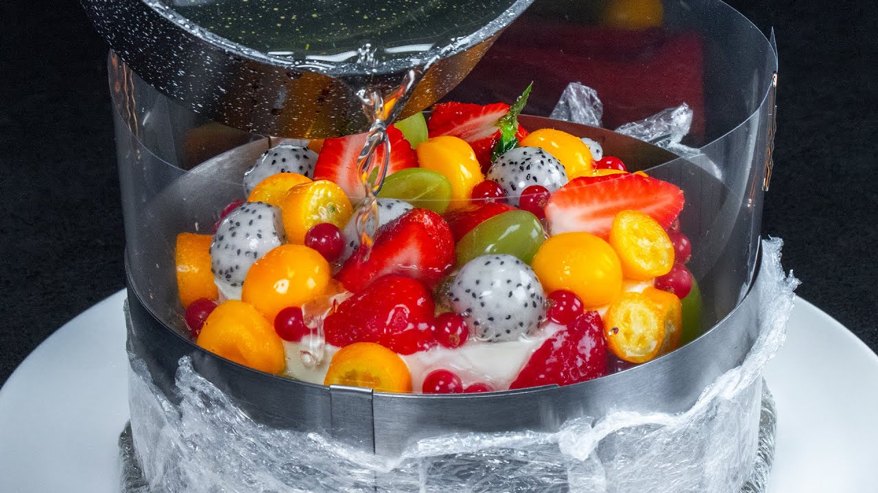 Этот торт ”покорит” даже самых искусных кондитеров - с экзотическими фруктами и желе