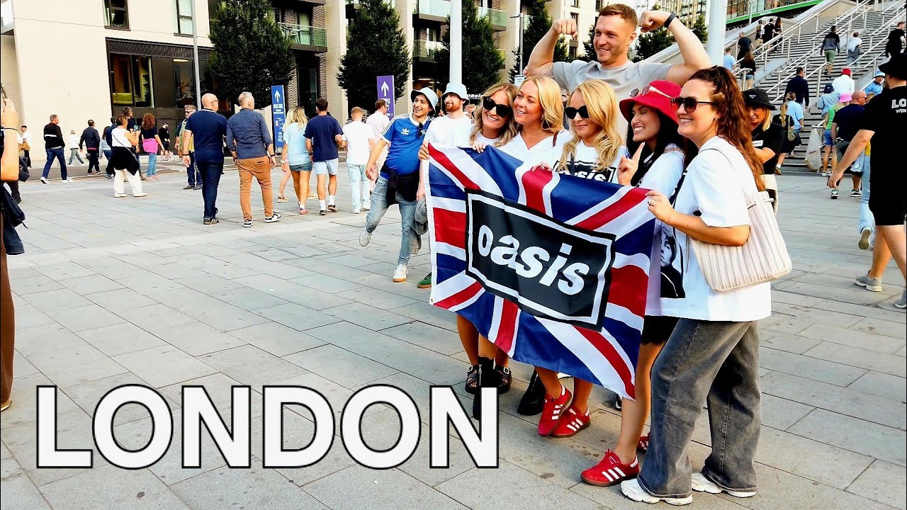 🎸 OASIS LIVE '25 at Wembley – Concert Build-Up & Fan Vibes | 4K HDR 