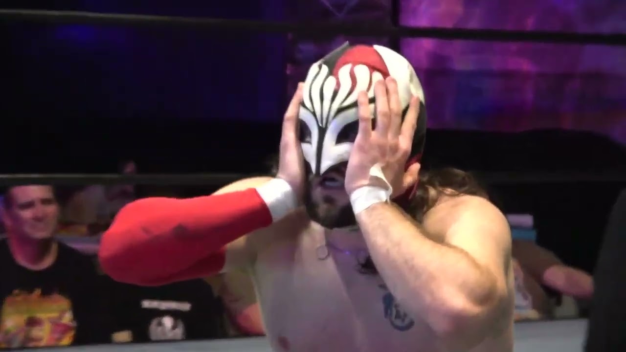 3-07-26 Freakshow vs Zorro de Jalisco