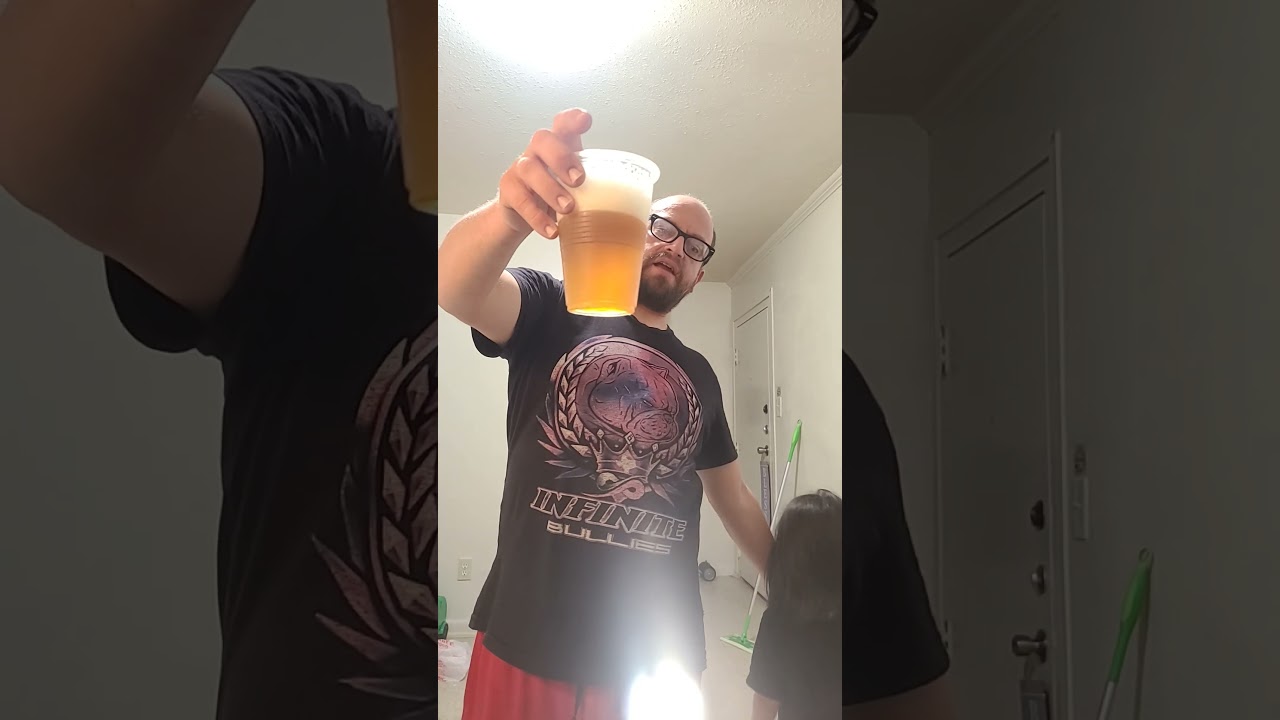 Deep Ellum IPA by the Deep Ellum Brewing Company in Dallas Texas