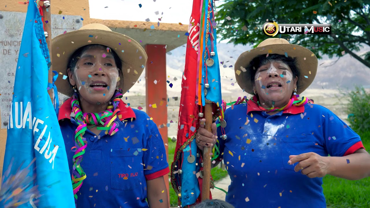 las vizcachitas de laramarca - En la plaza de laramarca2019
