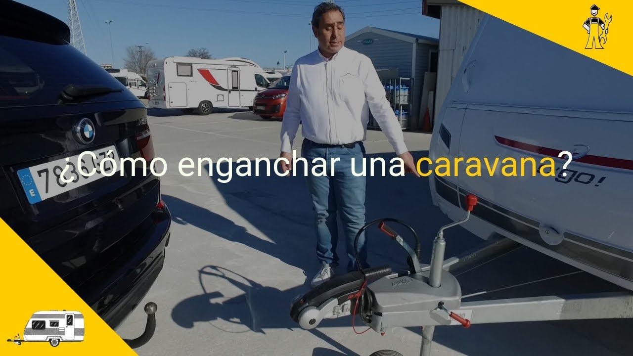¿Cómo enganchar una caravana?