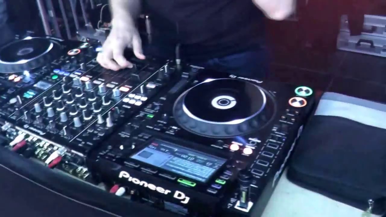 DJ Brooklyn Bounce  Part 1- Wasserturm Hannover 10.12.2016