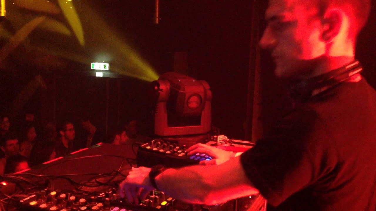 D'JAMENCY @ Destructur&eacute;_Kao_Lyon_FR_July 2014_part.1