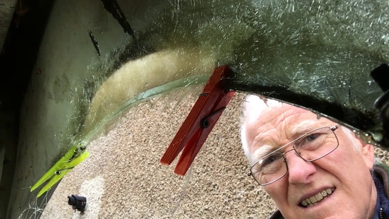 Volkswagen Mk5 Golf wing Rust Repair. DIY method how to fix with fiberglass and filler. No welding.