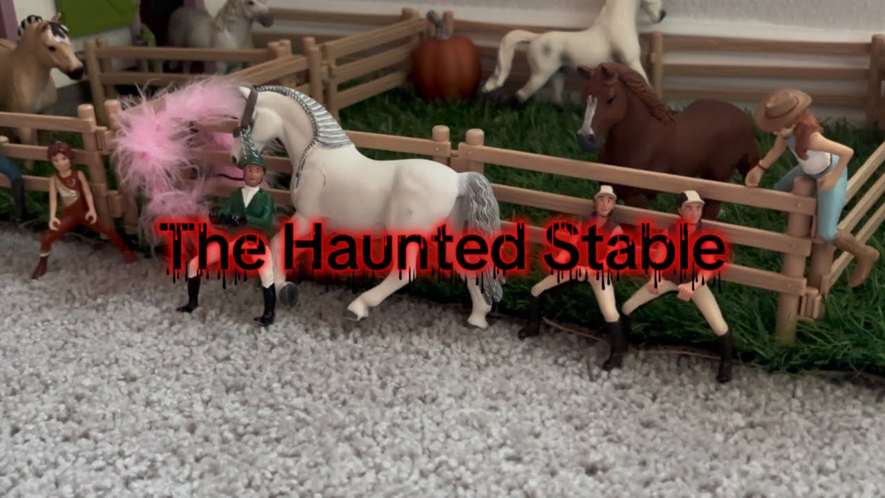The Haunted Stable - Halloween Special 🎃 | Original Schleich Halloween Mini Movie