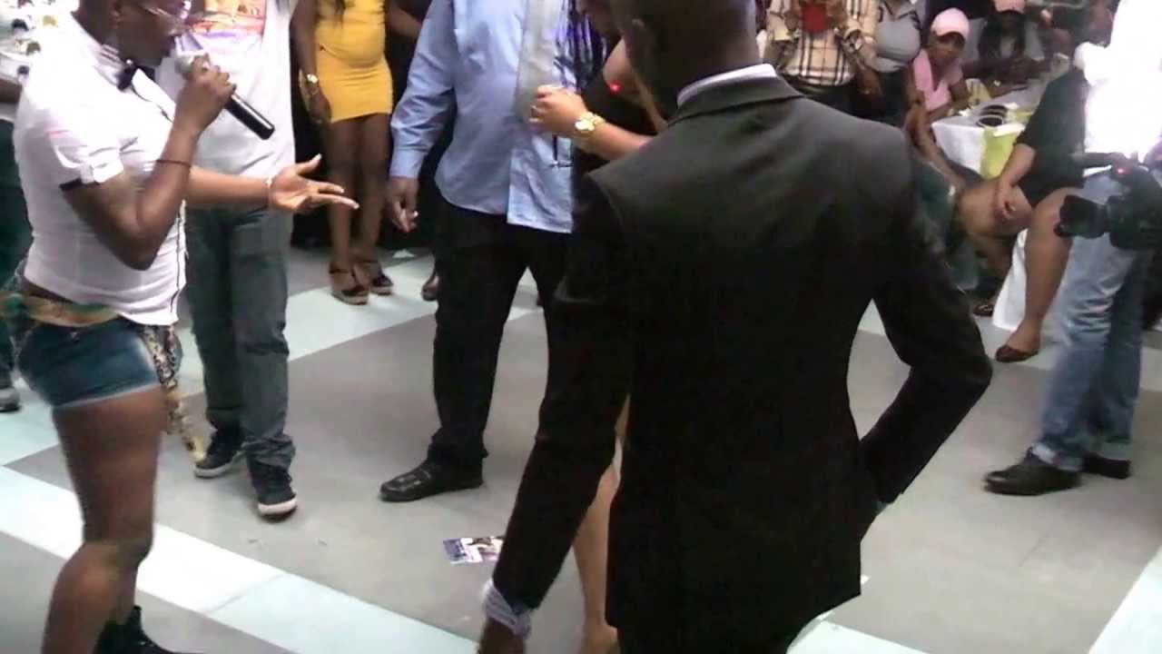 Tchakala VIP  Bamba moo  Samuel Eto'o  à la Soirée du Foufou Club à Saint Denis