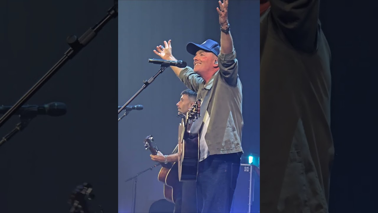 Phil Wickham (ft. Chris Tomlin) - Song of the Saints live in Franklin, TN on 9/12/25 Album Release