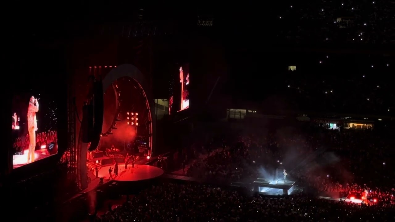 Fiori D’orgoglio - Marco Mengoni (feat. Ernia) live San Siro 2023