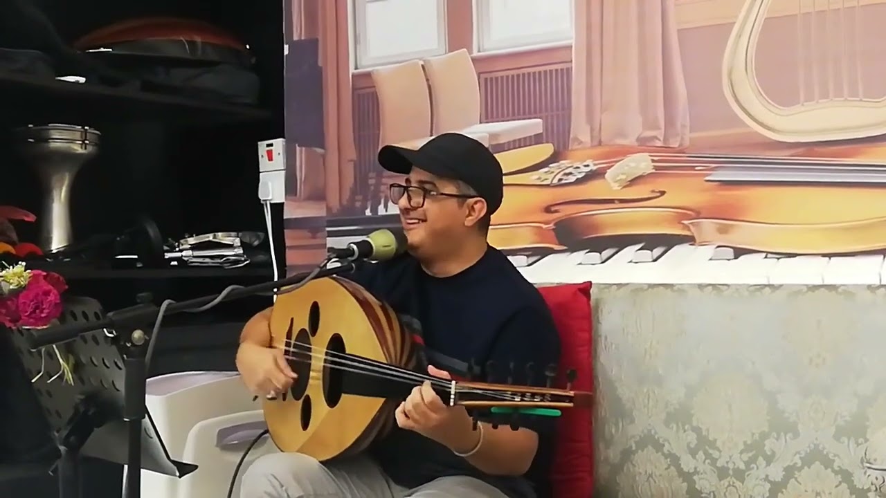 عبدالكريم عبدالقادر اغنية غريب - أداء @waleedJonaid