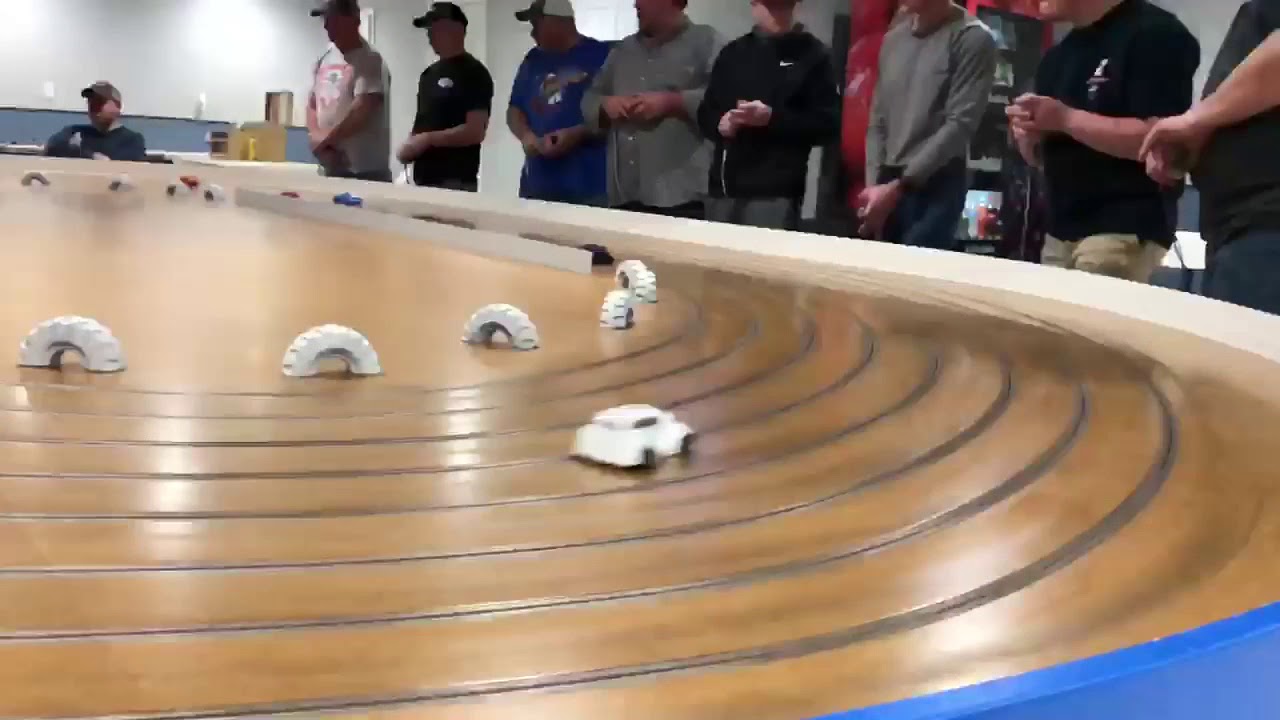 Womp Legends Oval Slot Car Racing