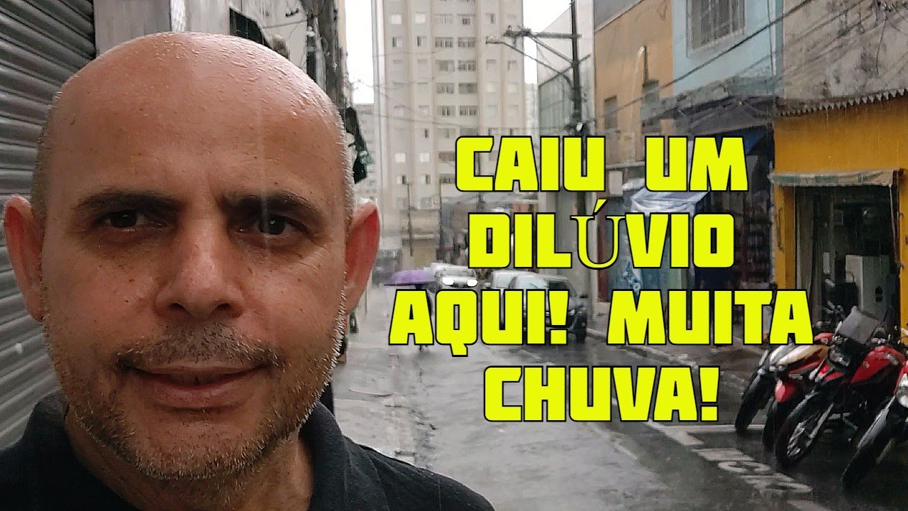 Chuva forte com granizo, relâmpagos e trovões. Heavy rain with hail, lightning and thunder.