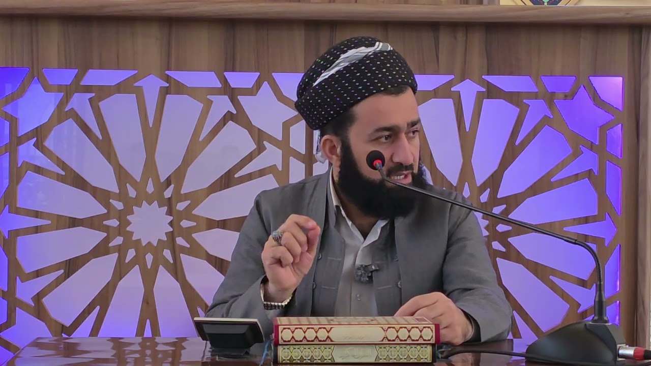قورئان ناخی مرۆڤ بنیات ئەنێ و لە ناوەوە دەست پێ ئەکا و لەوێوە دێتە دەرەوەی کەڕەفتار و ڕوکەشە