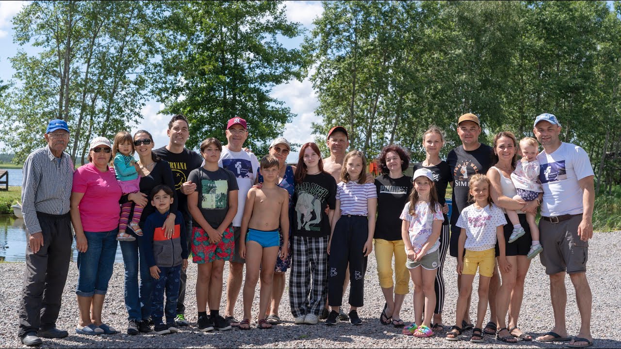 Семейный отдых на озере. Ловим рыбу. Вкусно готовим. Катаемся на ватрушке. Дискотека. Ermistu järv.