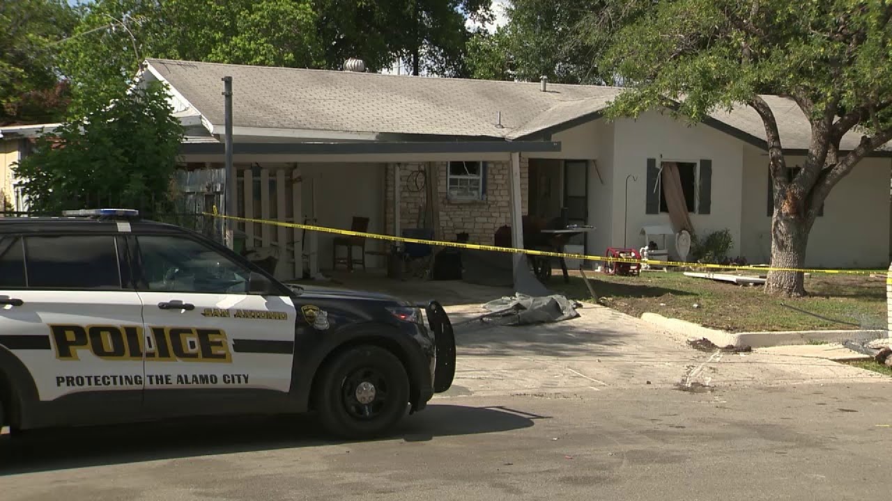 San Antonio police standoff ends after 6 hours at West Side home
