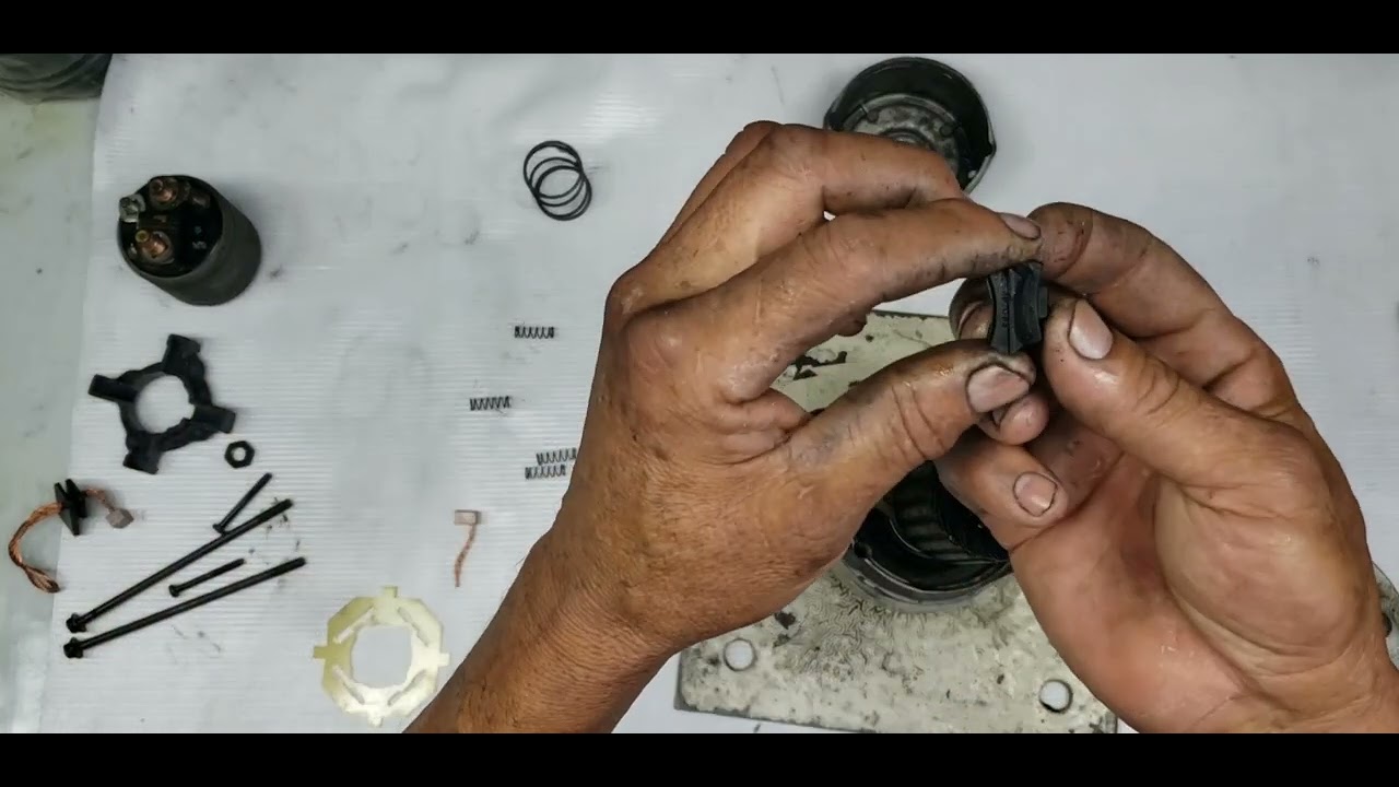 COMO PONER LOS CARBONES ALAS MARCHAS DE LA MARCA VALEO -  CUANDO SE REPARAN ,EN GENERAL FORD FIESTA