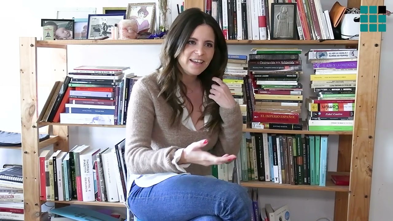 Ana Iris Simón - La  M-30 /  Catolicismo