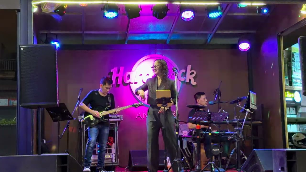 PitchblackBand _Trio (Sharp Dressed Man Cover)