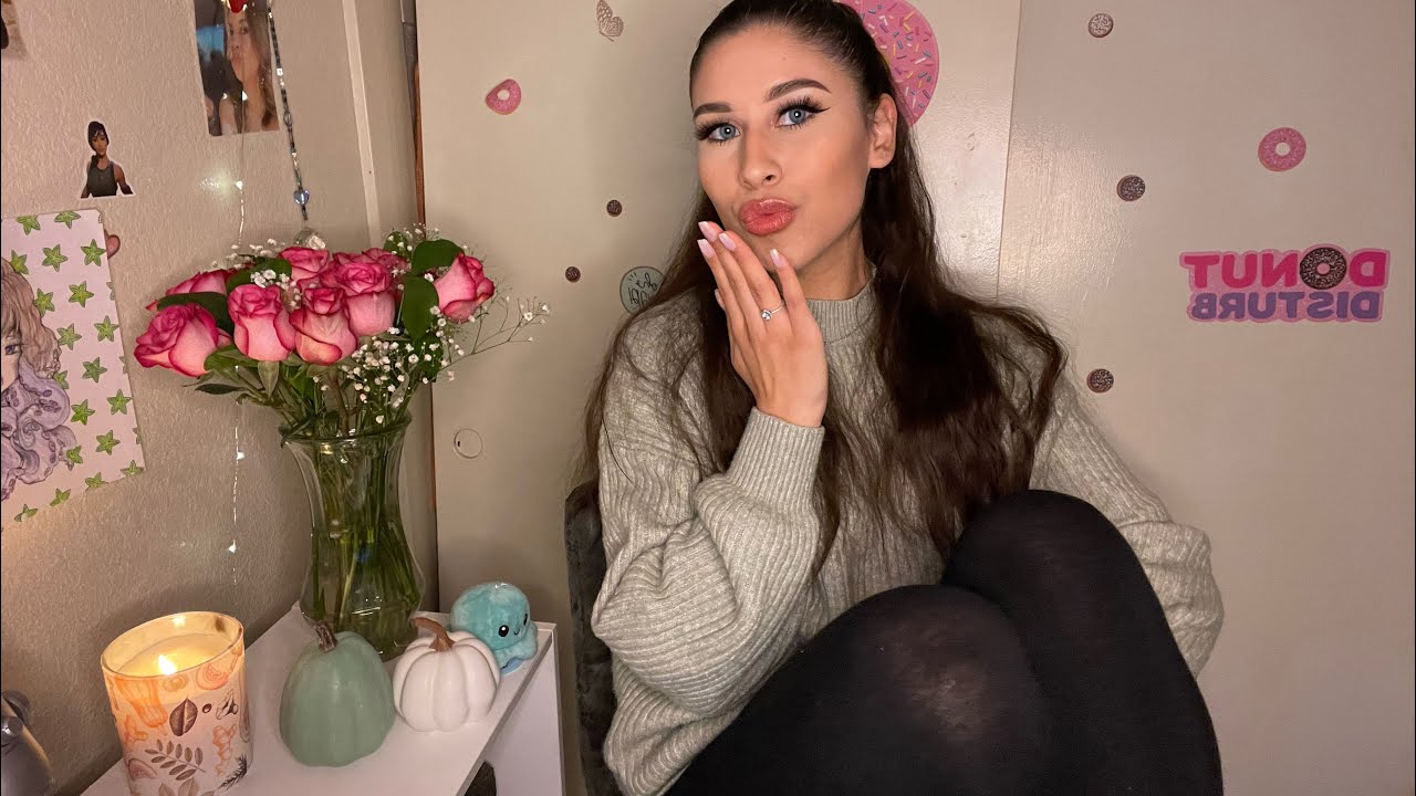 Girlfriend Role Play ASMR - Relax After A Long Day Babe 💓